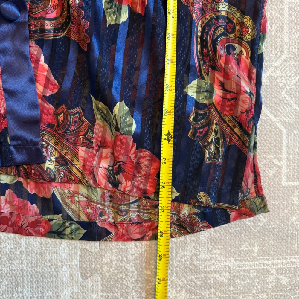 Vintage Victoria's Secret Gold Label Floral Paisley Pajama Top Small - Picture 6 of 6